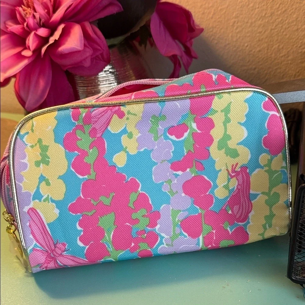 Lilly Pulitzer Floral Cosmetic Bag Estée Lauder new clutch purse designer makeup